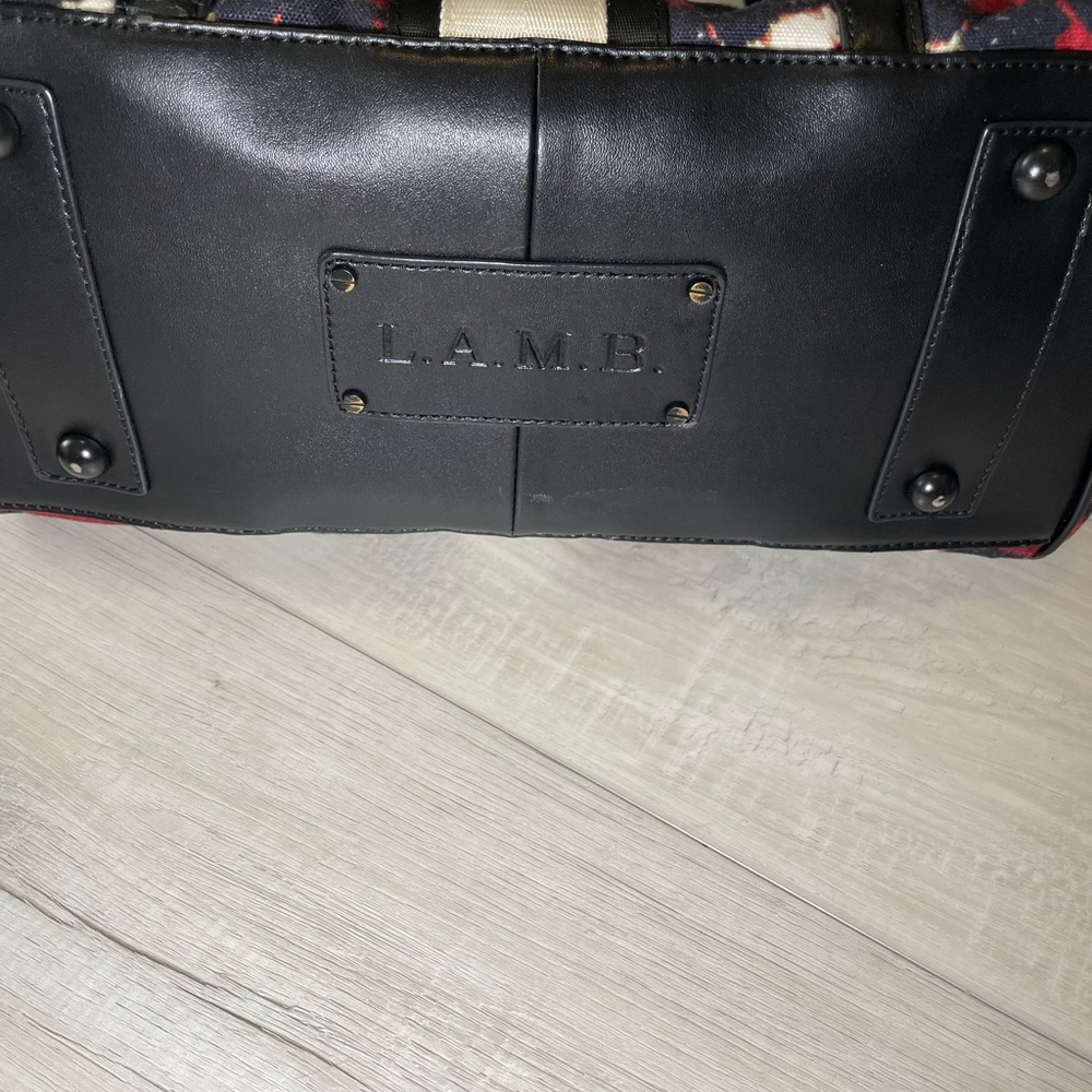 LAMB ♥️ GWEN STEFANI DUFFEL PURSE - Picture 4 of 5